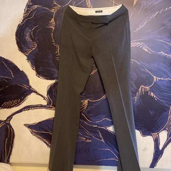 Tall 33 inseam Tahari grey blazer and pants - Picture 11 of 12